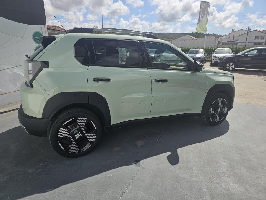 fiat-grande-panda-2025-eletrico-221cc