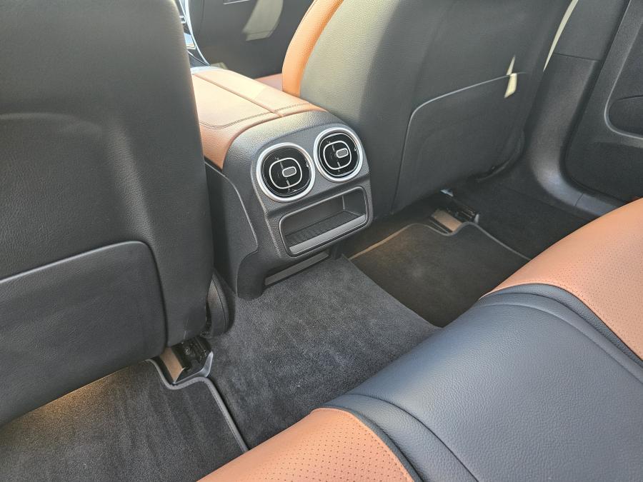 mercedes-benz-classe-c-2022-hibrido-a-gasolina-1999cc