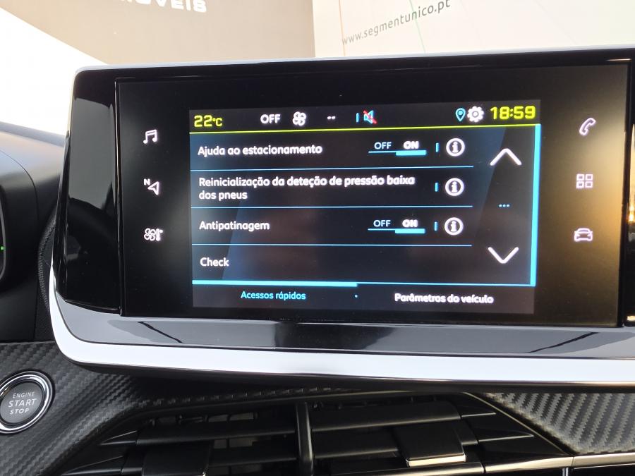 peugeot-e-2008-2023-eletrico-267cc