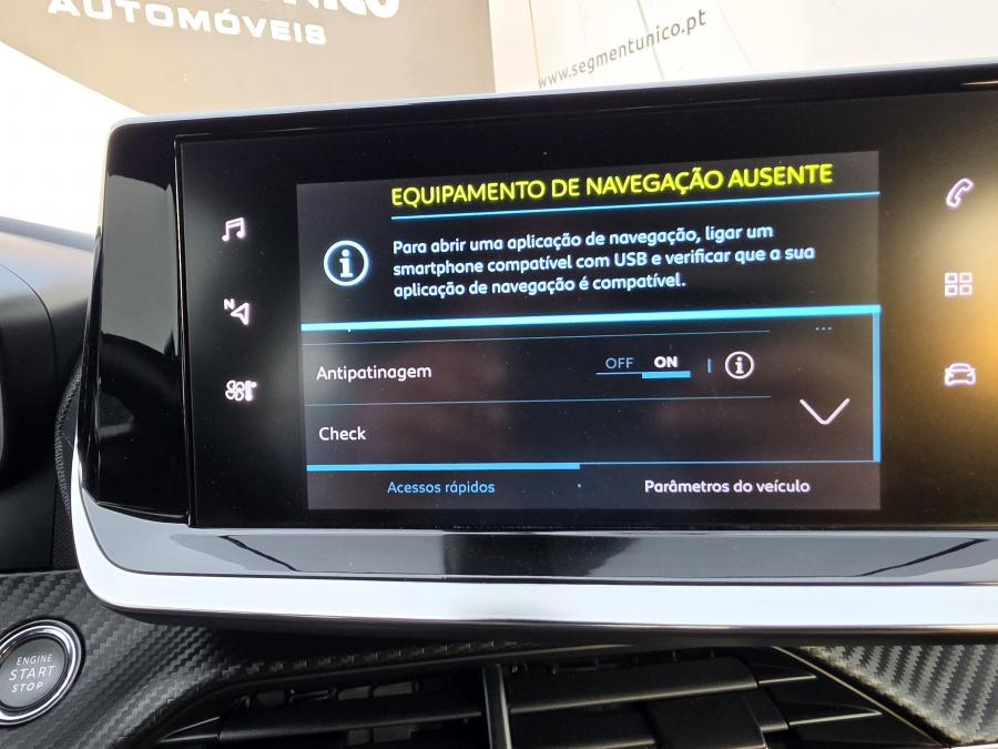 peugeot-e-2008-2023-eletrico-267cc
