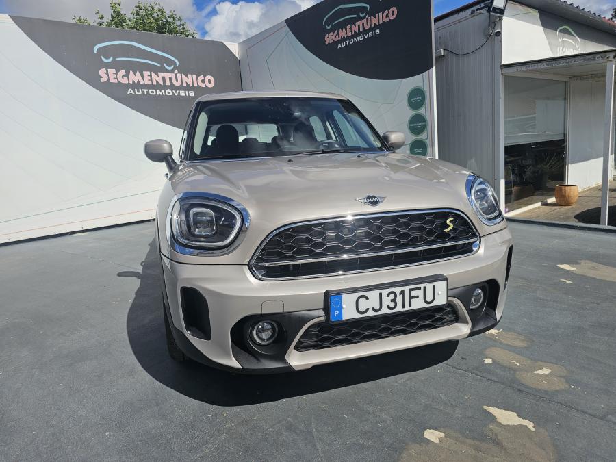 mini-countryman-2023-hibrido-a-gasolina-1499cc