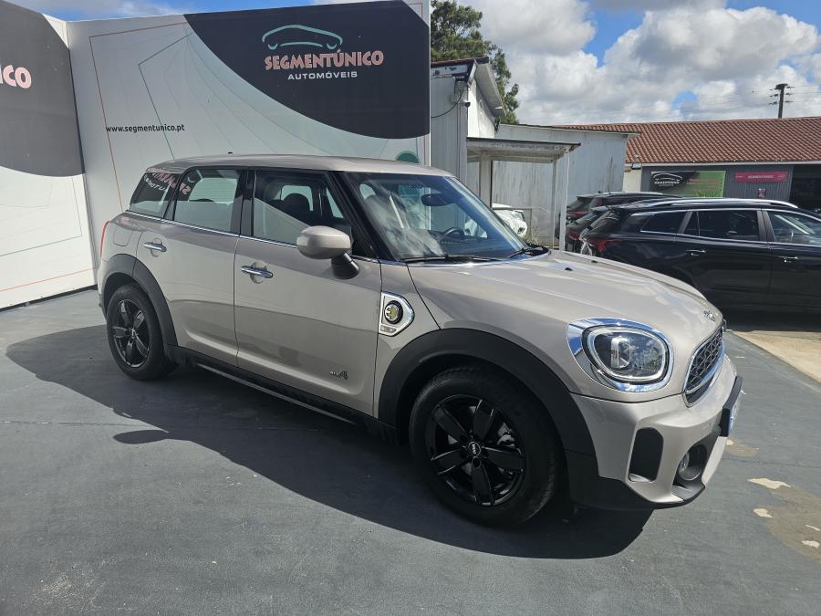 mini-countryman-2023-hibrido-a-gasolina-1499cc