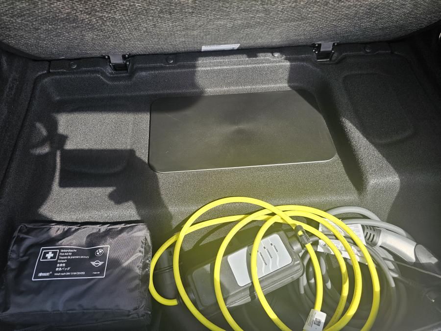 mini-countryman-2023-hibrido-a-gasolina-1499cc