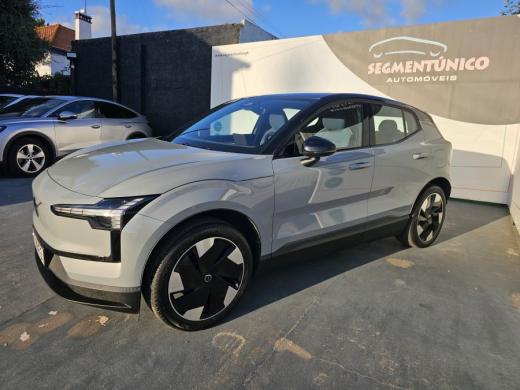 volvo-ex30-2024-eletrico-533cc