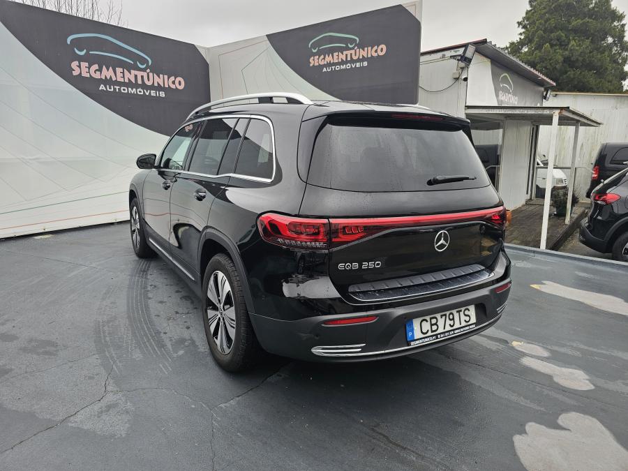 mercedes-benz-eqb-2023-eletrico-0cc