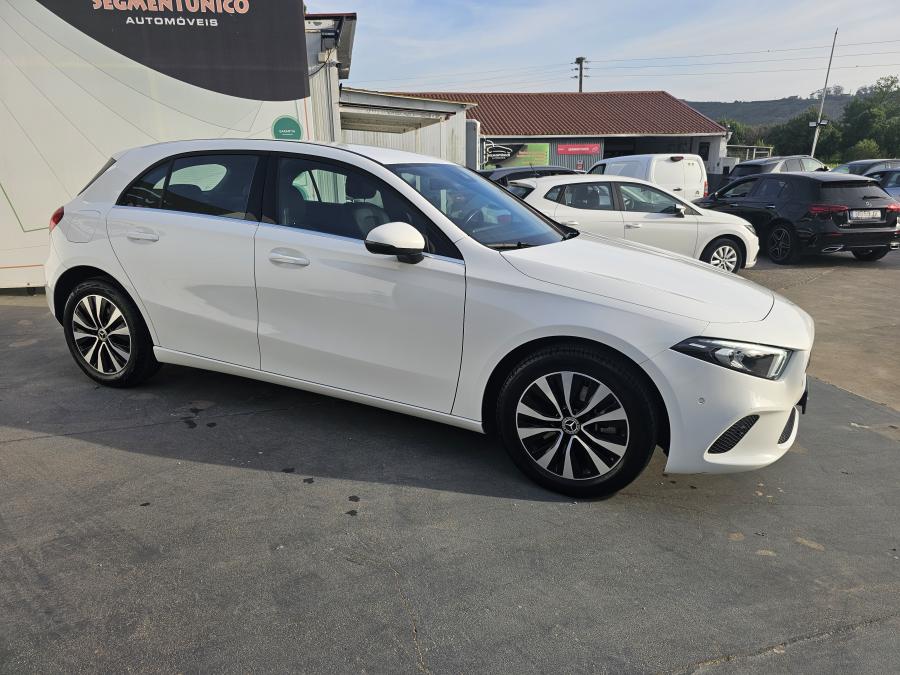mercedes-benz-classe-a-2022-hibrido-a-gasolina-1332cc