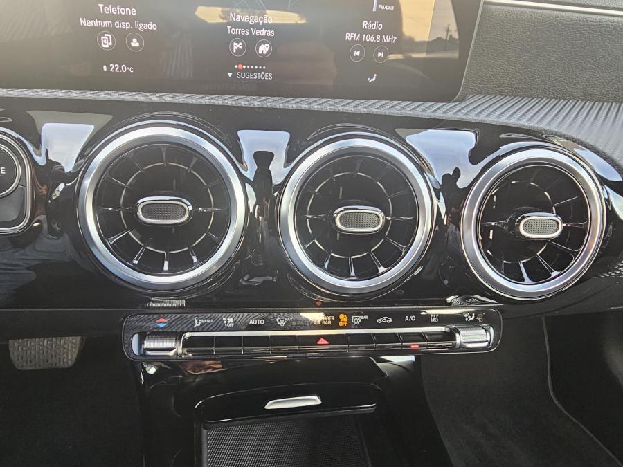 mercedes-benz-classe-a-2022-hibrido-a-gasolina-1332cc