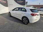 mercedes-benz-classe-a-2022-hibrido-a-gasolina-1332cc
