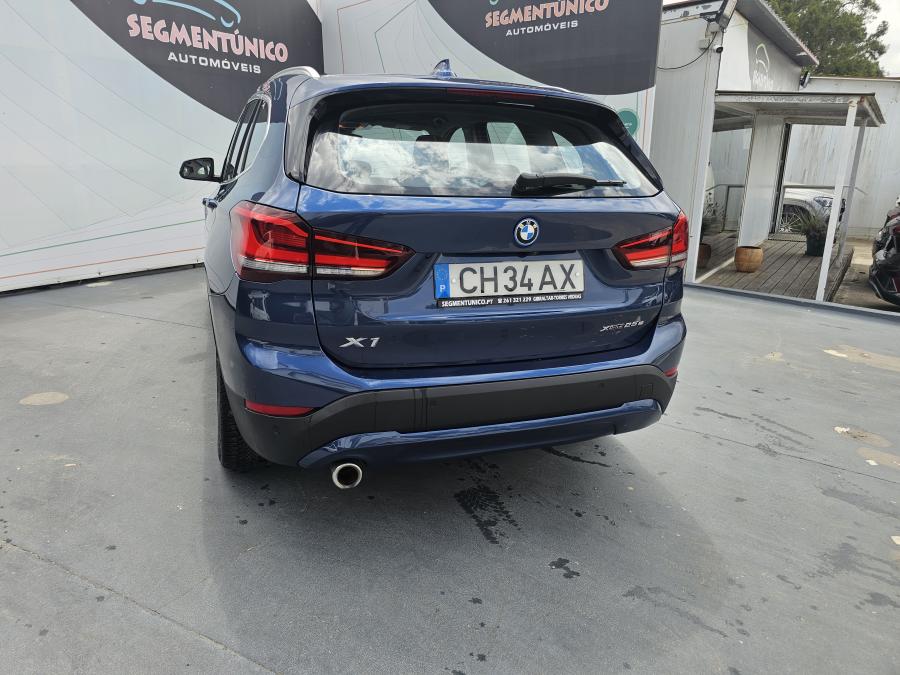 bmw-x1-2022-hibrido-a-gasolina-1499cc