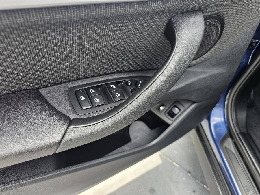 bmw-x1-2022-hibrido-a-gasolina-1499cc