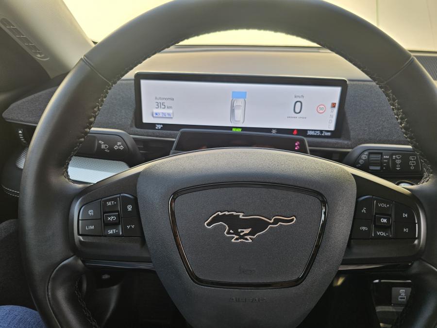 ford-mustang-mach-e-2024-eletrico-573cc