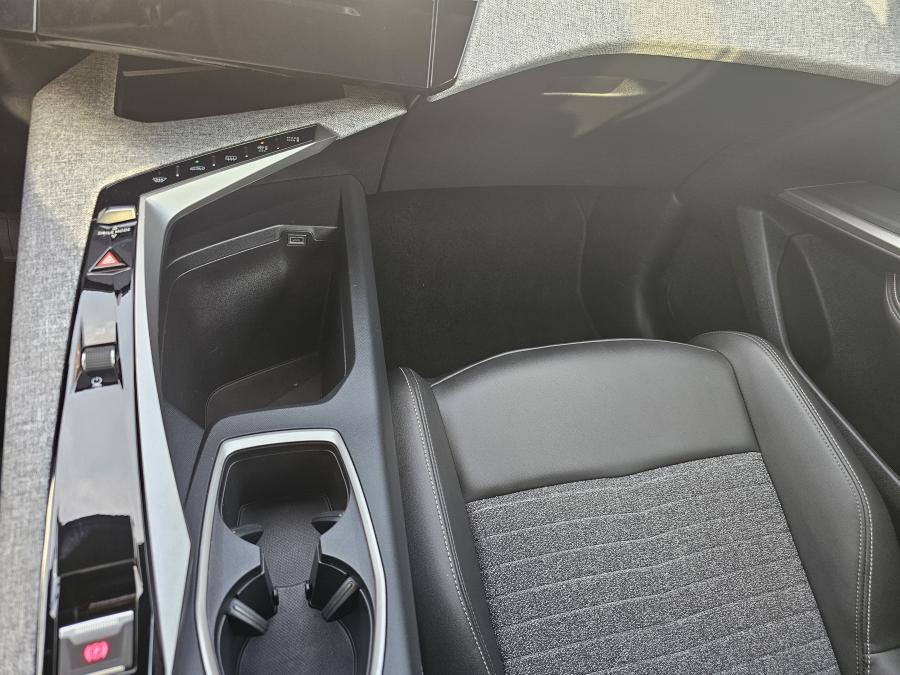 peugeot-3008-2025-gasolina-1199cc