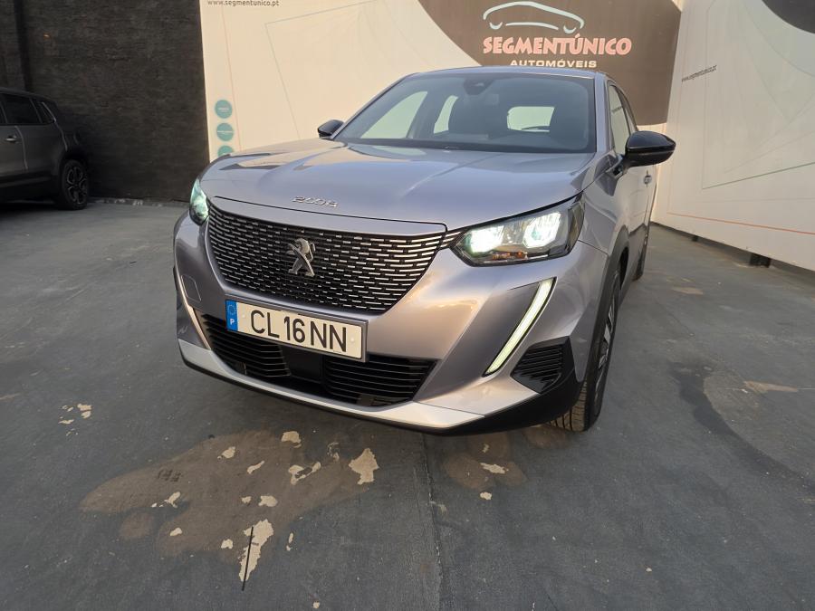 peugeot-e-2008-2023-eletrico-267cc