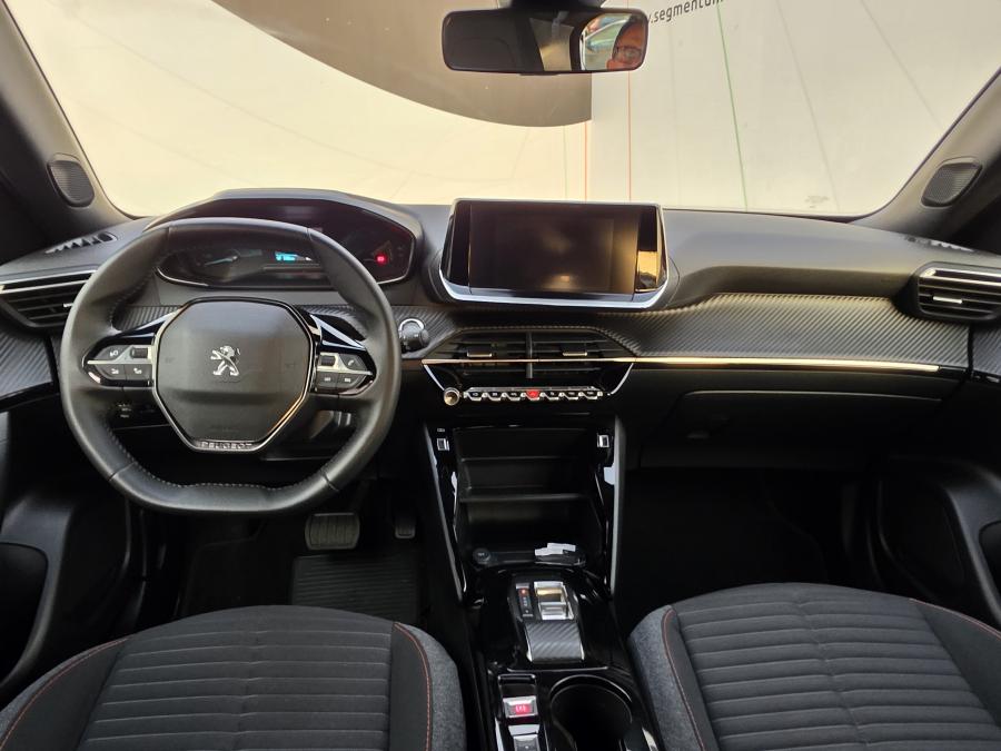peugeot-e-2008-2023-eletrico-267cc