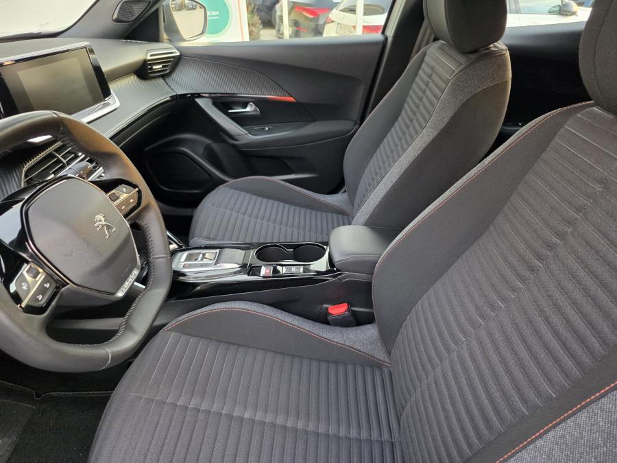 peugeot-e-2008-2023-eletrico-267cc