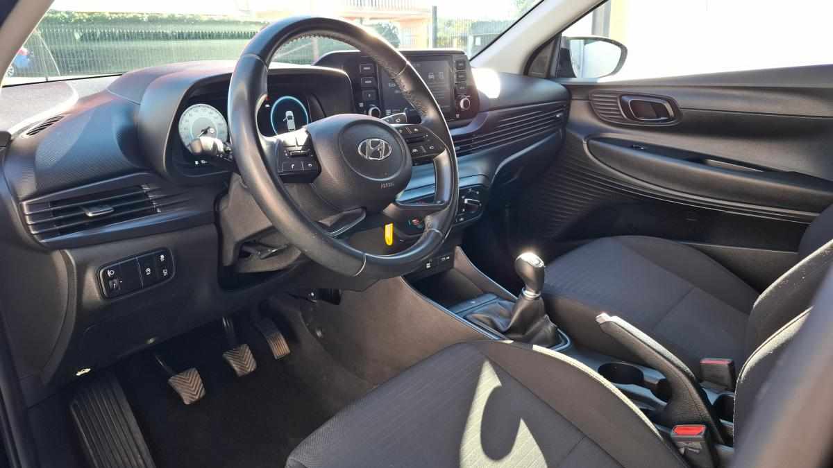 hyundai-i20-1-2-mpi-2023-gasolina-1197cc