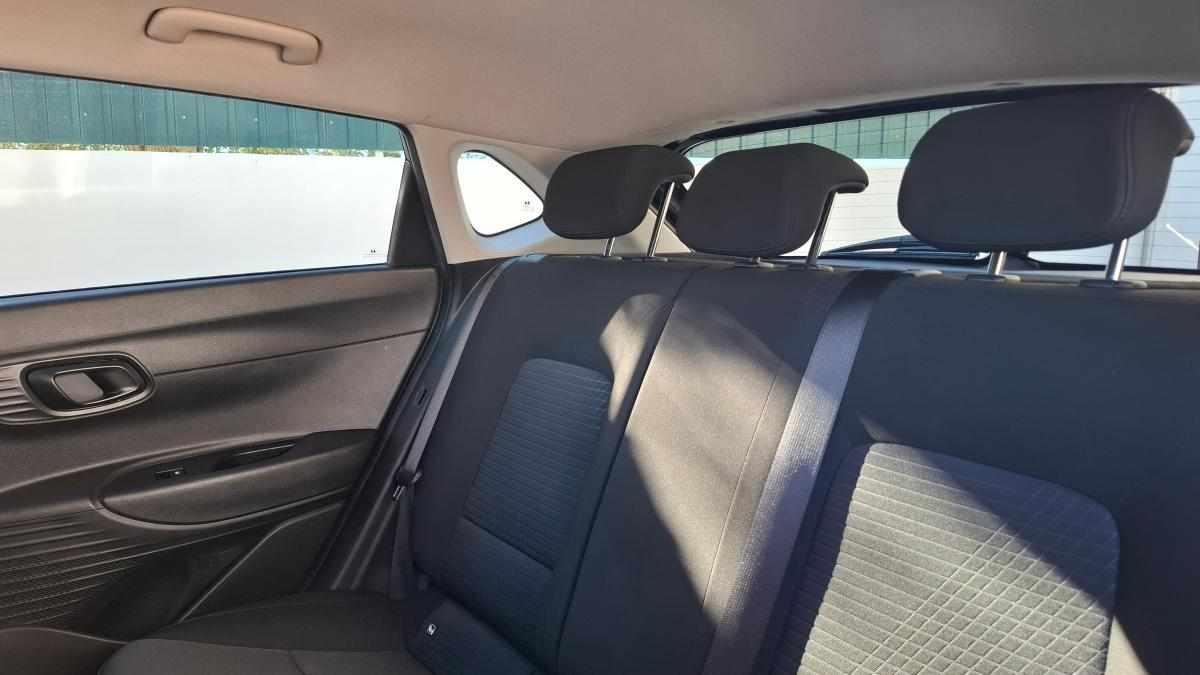 hyundai-i20-1-2-mpi-2023-gasolina-1197cc