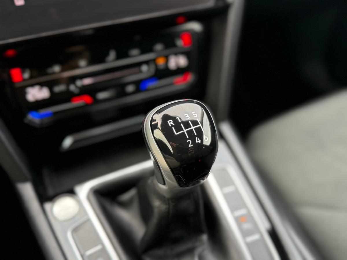 volkswagen-arteon-2-0-tdi-2021-diesel-1968cc