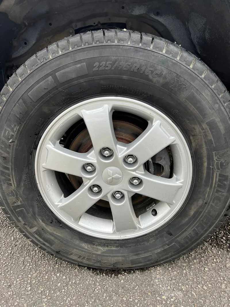 mitsubishi-l200-2014-diesel-2477cc