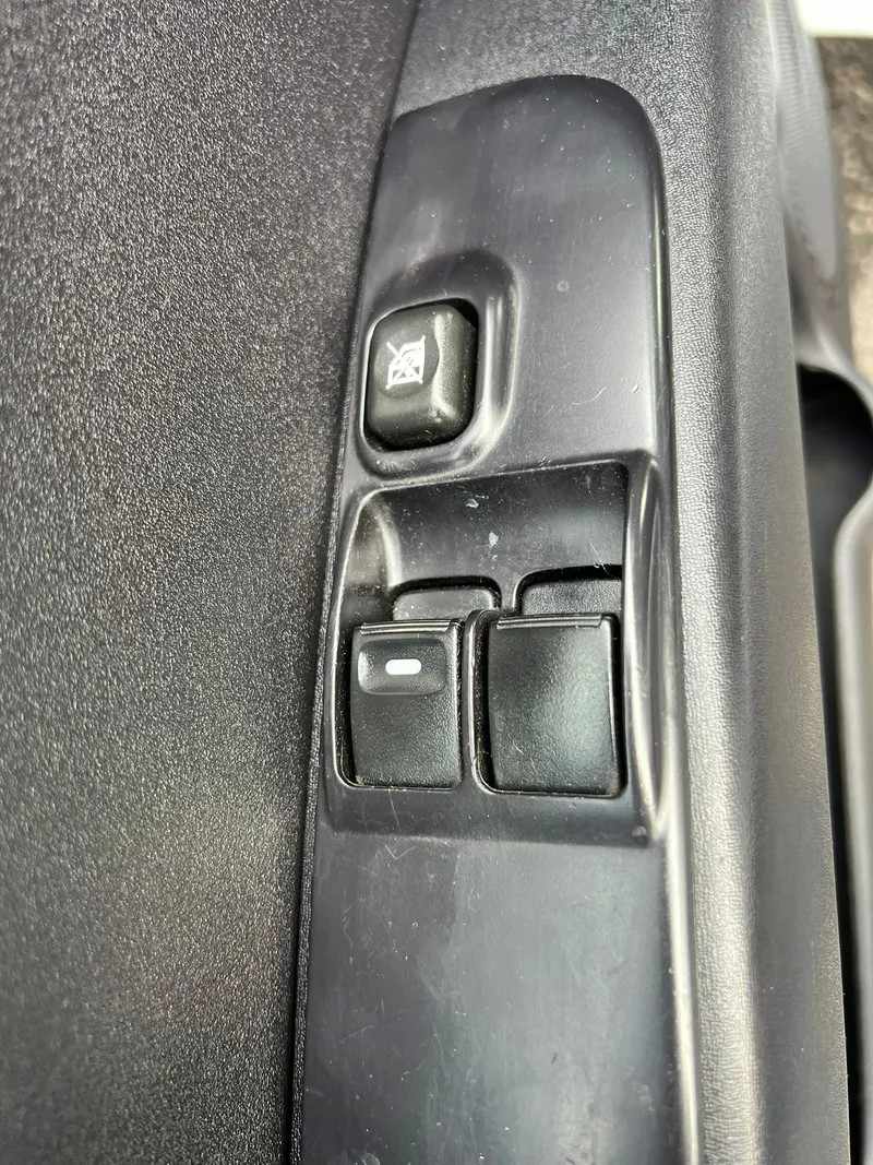 mitsubishi-l200-2014-diesel-2477cc