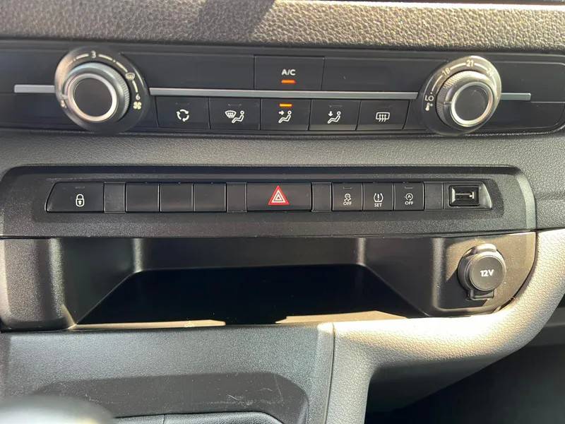 opel-vivaro-2021-diesel-1499cc