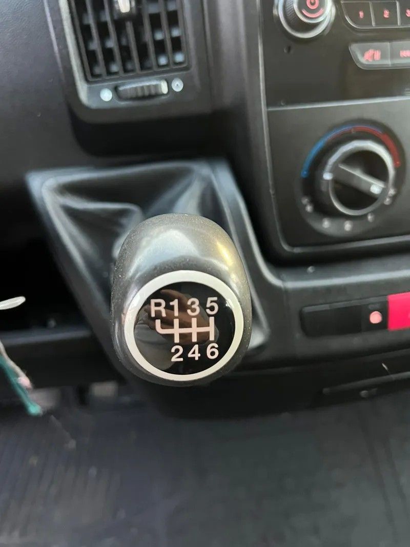 peugeot-boxer-2015-diesel-2198cc