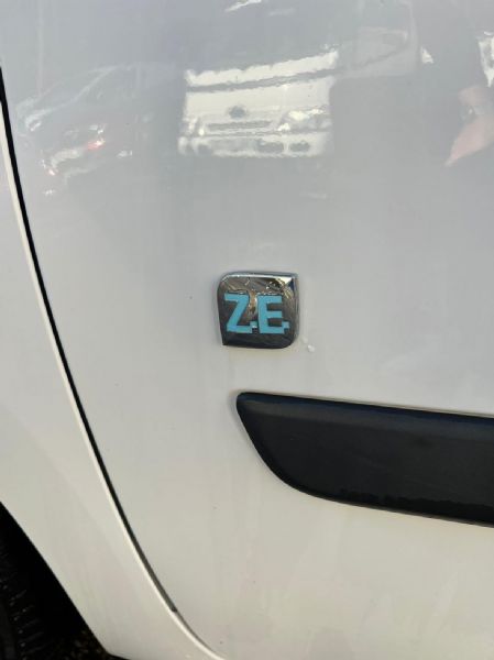 renault-kangoo-2013-eletrico-0cc