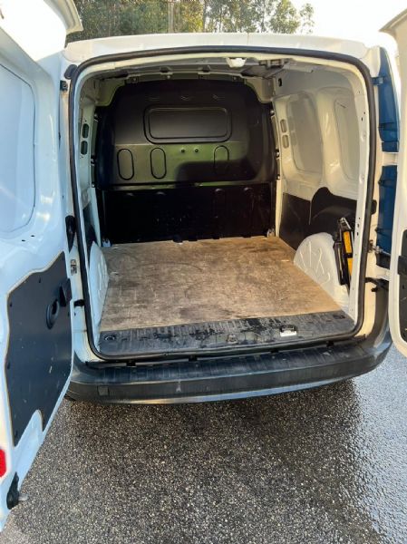 renault-kangoo-2013-eletrico-0cc