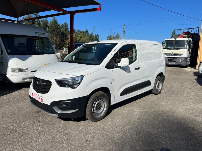 opel-combo-2021-diesel-1499cc