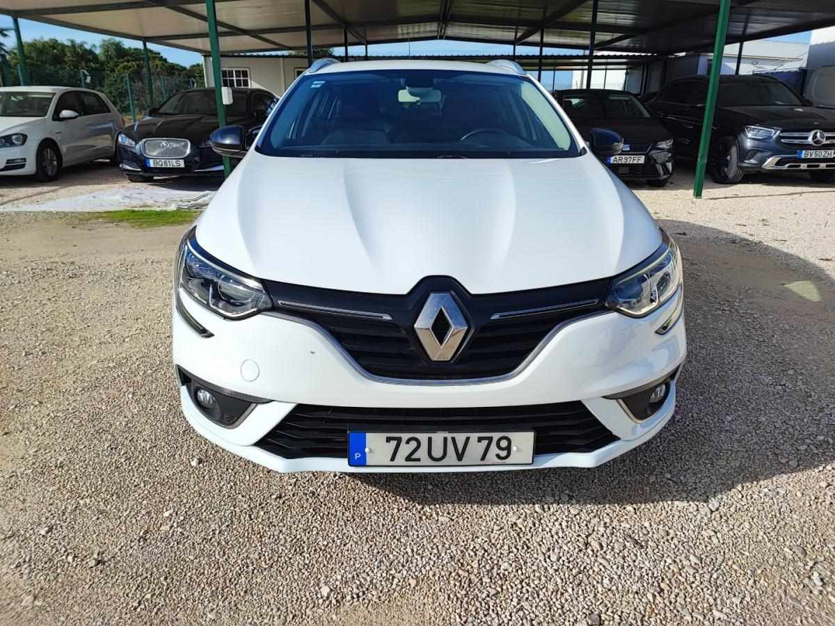 renault-megane-sport-tourer-2018-diesel-1461cc