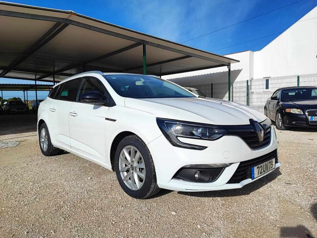 renault-megane-sport-tourer-2018-diesel-1461cc