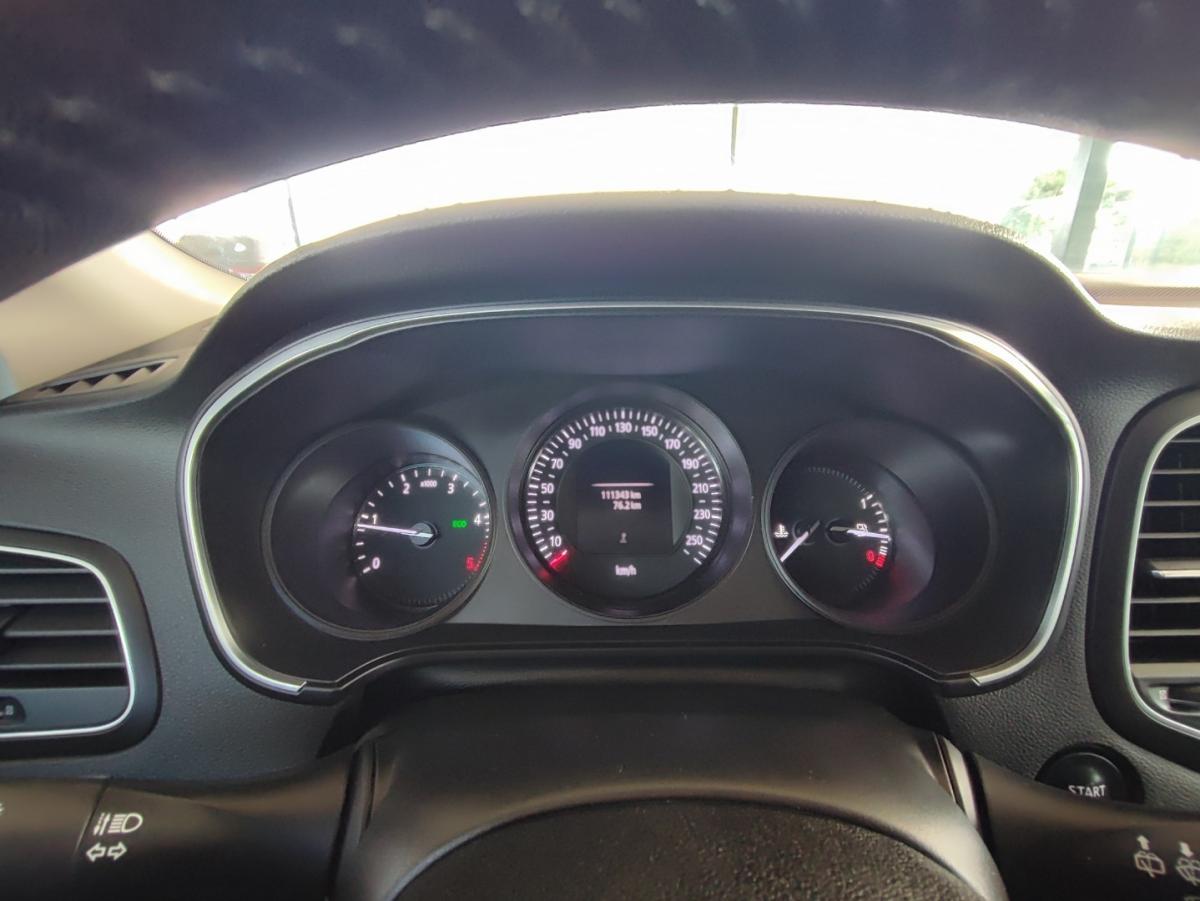 renault-megane-sport-tourer-2018-diesel-1461cc