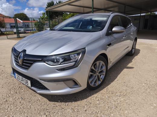renault-megane-sport-tourer-2018-diesel-1461cc