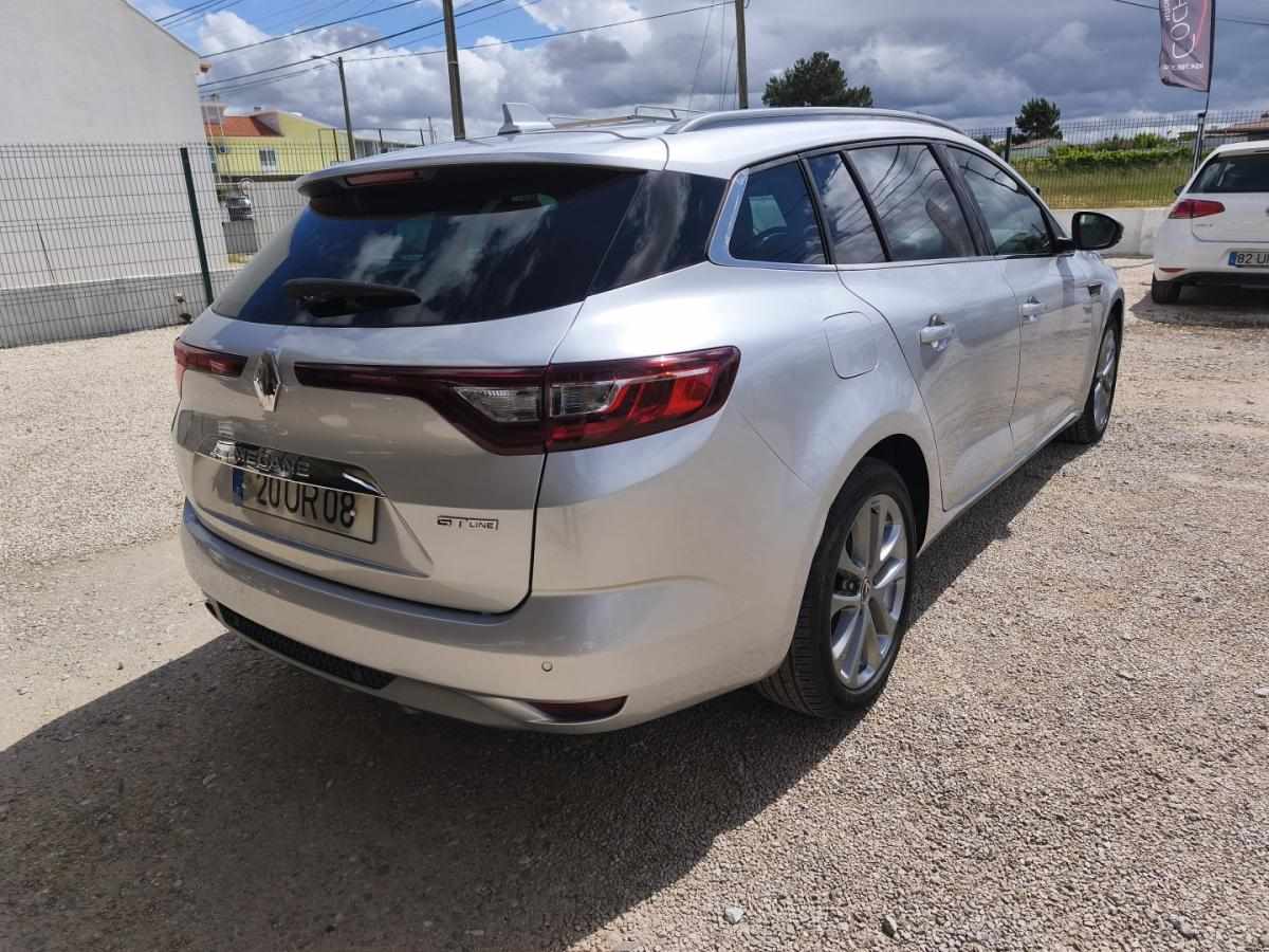 renault-megane-sport-tourer-2018-diesel-1461cc