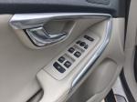 volvo-v40-cross-country-2015-diesel-1560cc