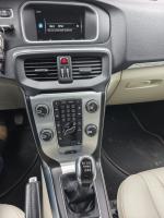 volvo-v40-cross-country-2015-diesel-1560cc