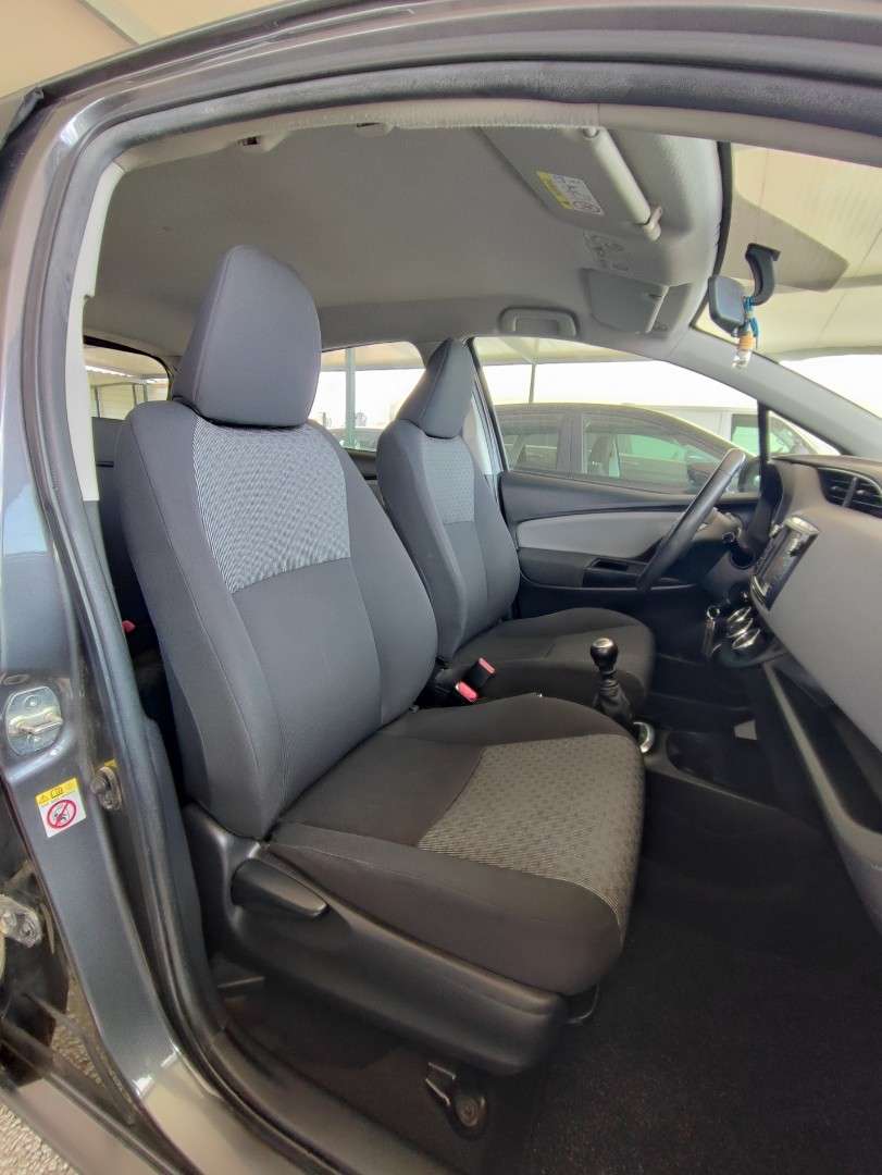 toyota-yaris-2015-gasolina-1329cc
