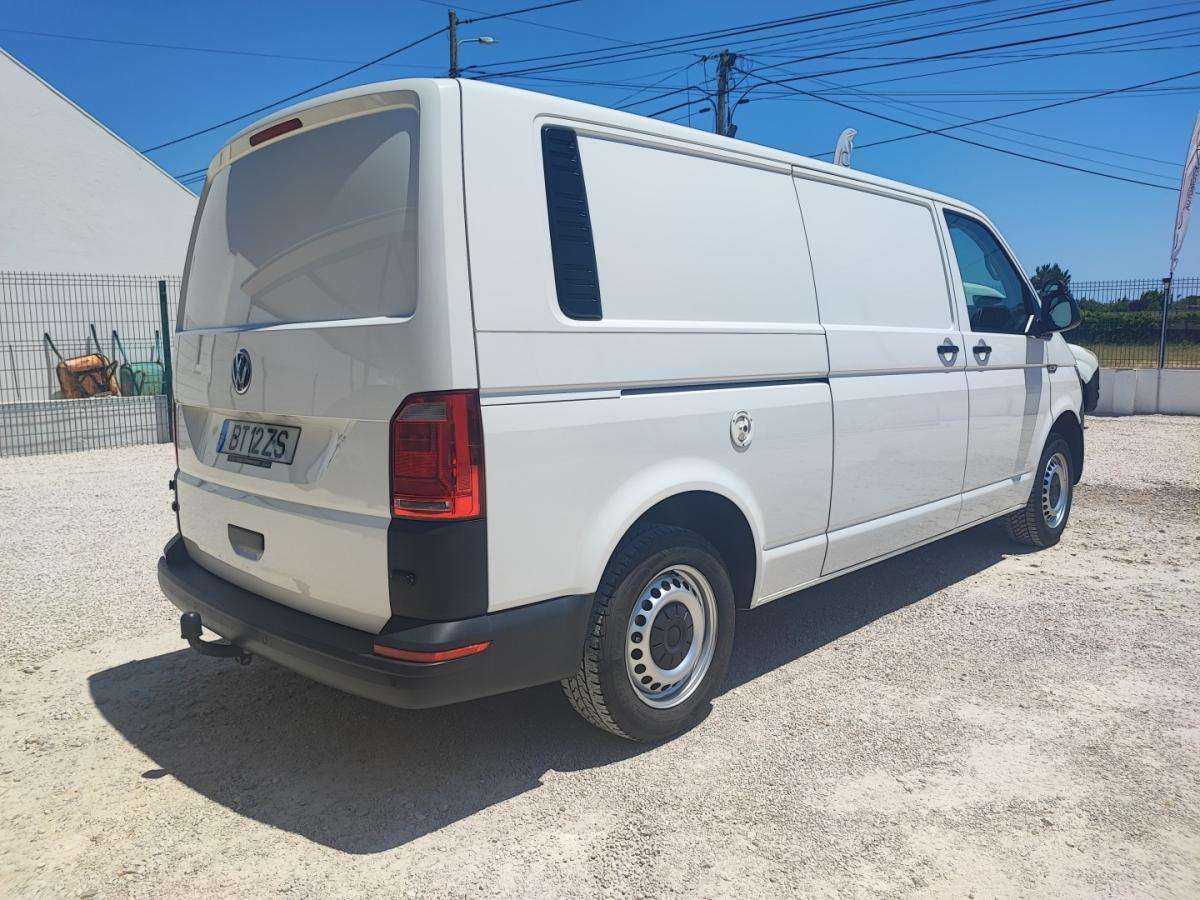 volkswagen-transporter-2020-diesel-1968cc