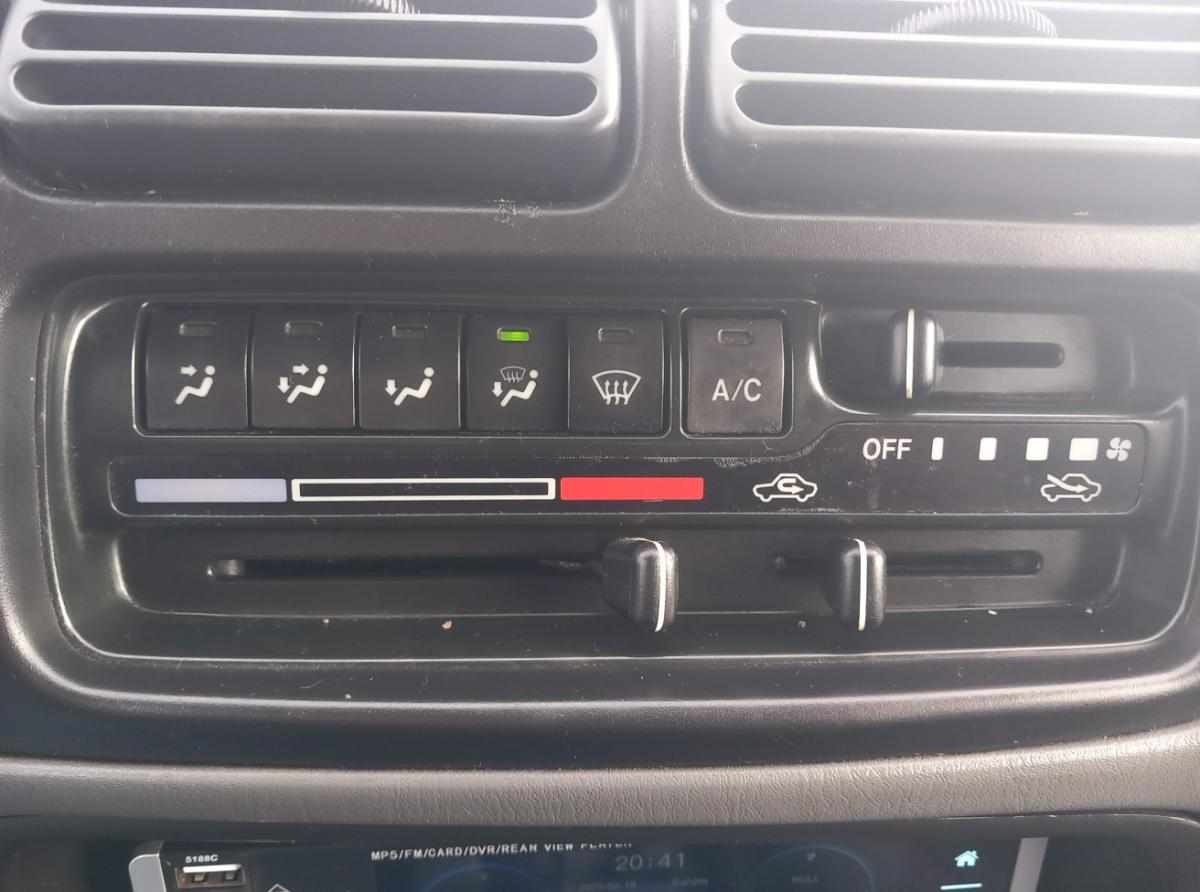 suzuki-grand-vitara-2-0-td-4wd-2000-diesel-1997cc