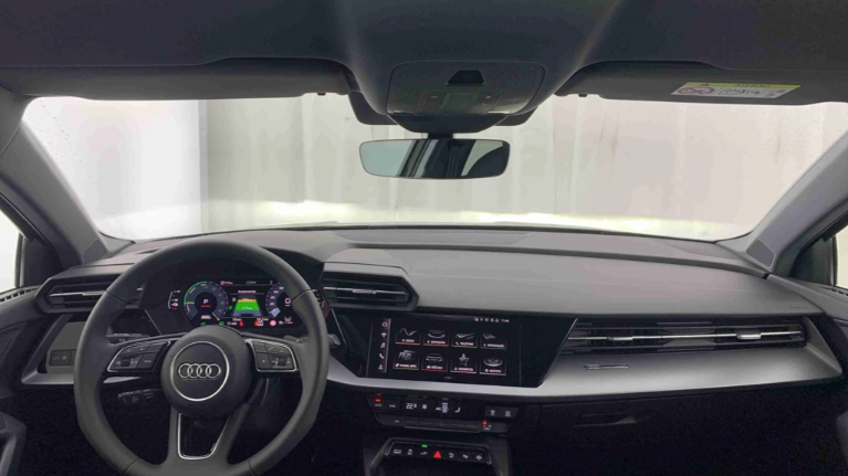 audi-q2-30-tfsi-2026-gasolina-999cc