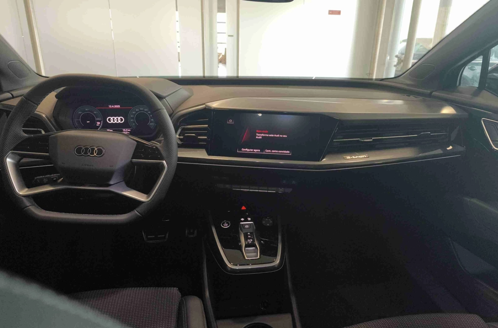 audi-q4-e-tron-50-e-tron-quattro-2025-eletrico