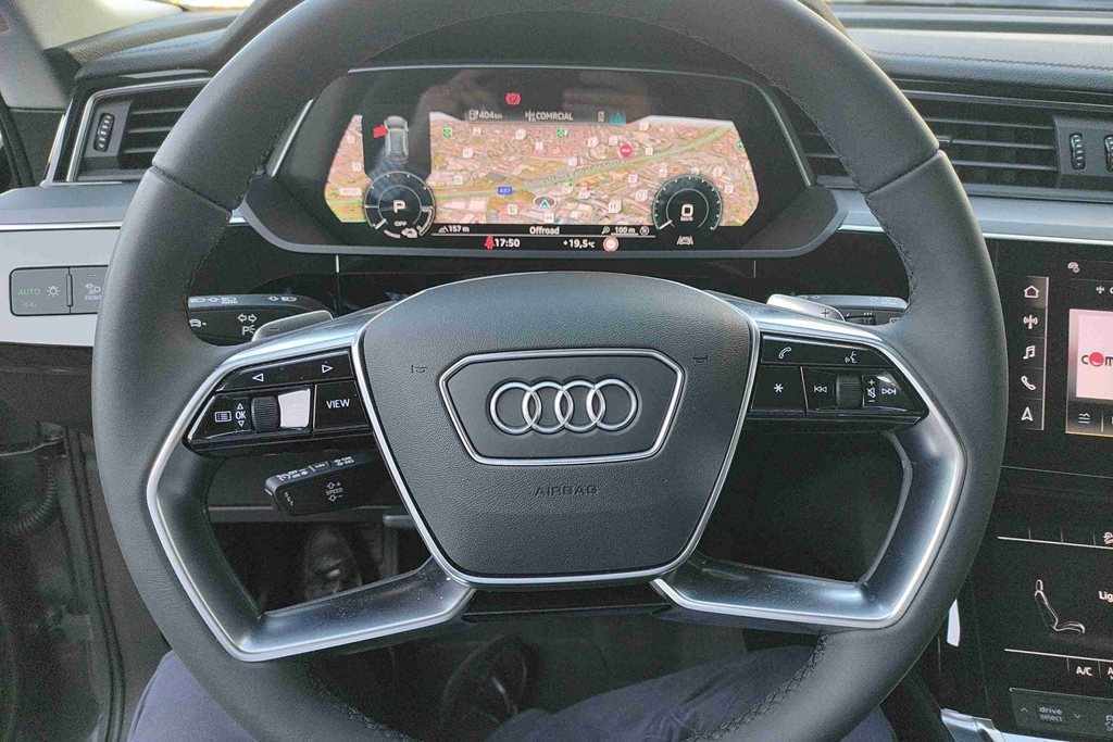 audi-e-tron-55-quattro-2024-eletrico