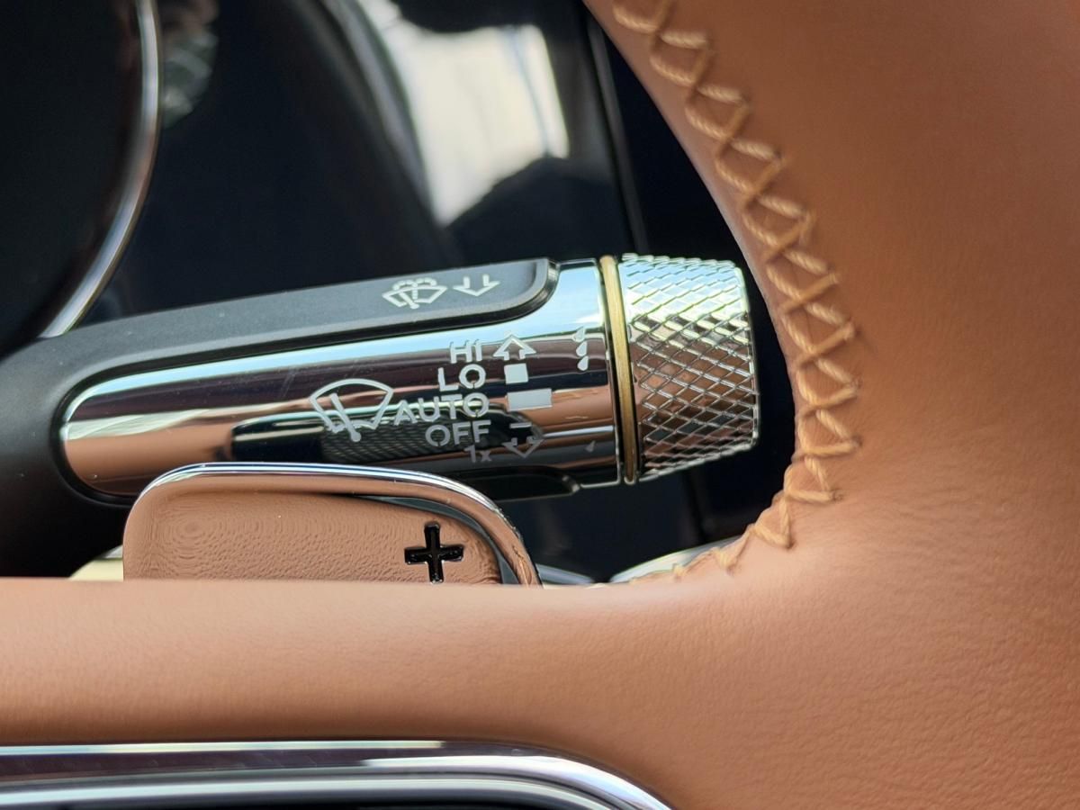 bentley-flying-spur-2024-hibrido-a-gasolina-3996cc