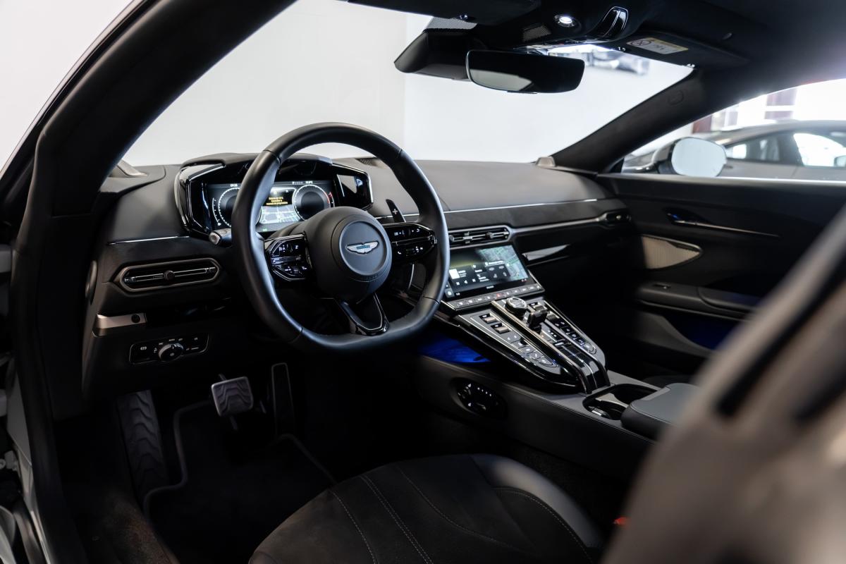 aston-martin-vantage-coupe-2024-gasolina-3982cc