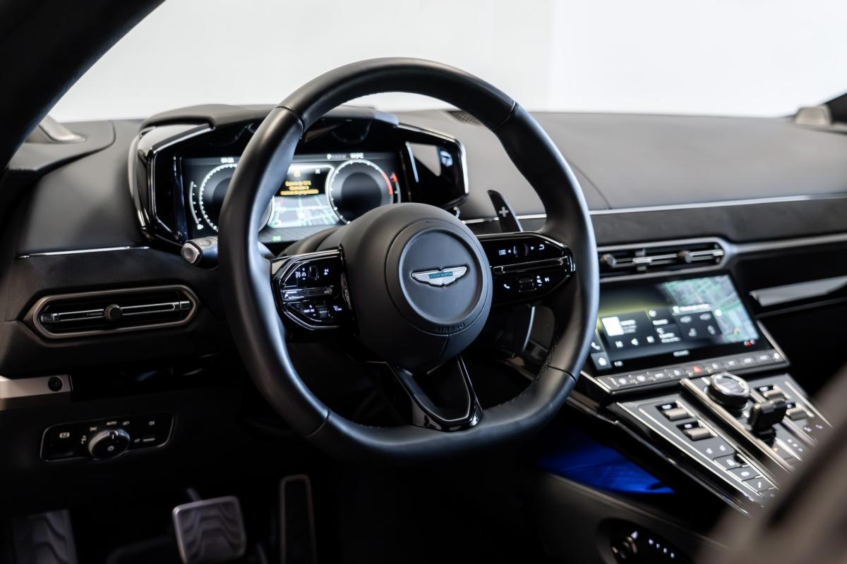 aston-martin-vantage-coupe-2024-gasolina-3982cc