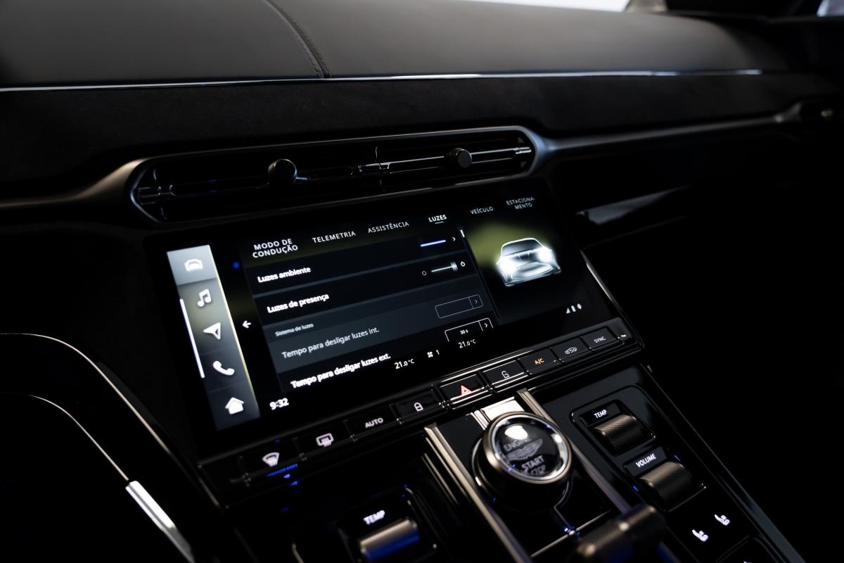 aston-martin-vantage-coupe-2024-gasolina-3982cc