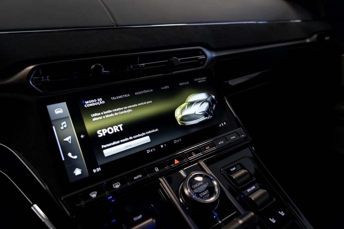 aston-martin-vantage-coupe-2024-gasolina-3982cc