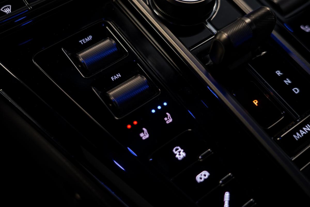 aston-martin-vantage-coupe-2024-gasolina-3982cc