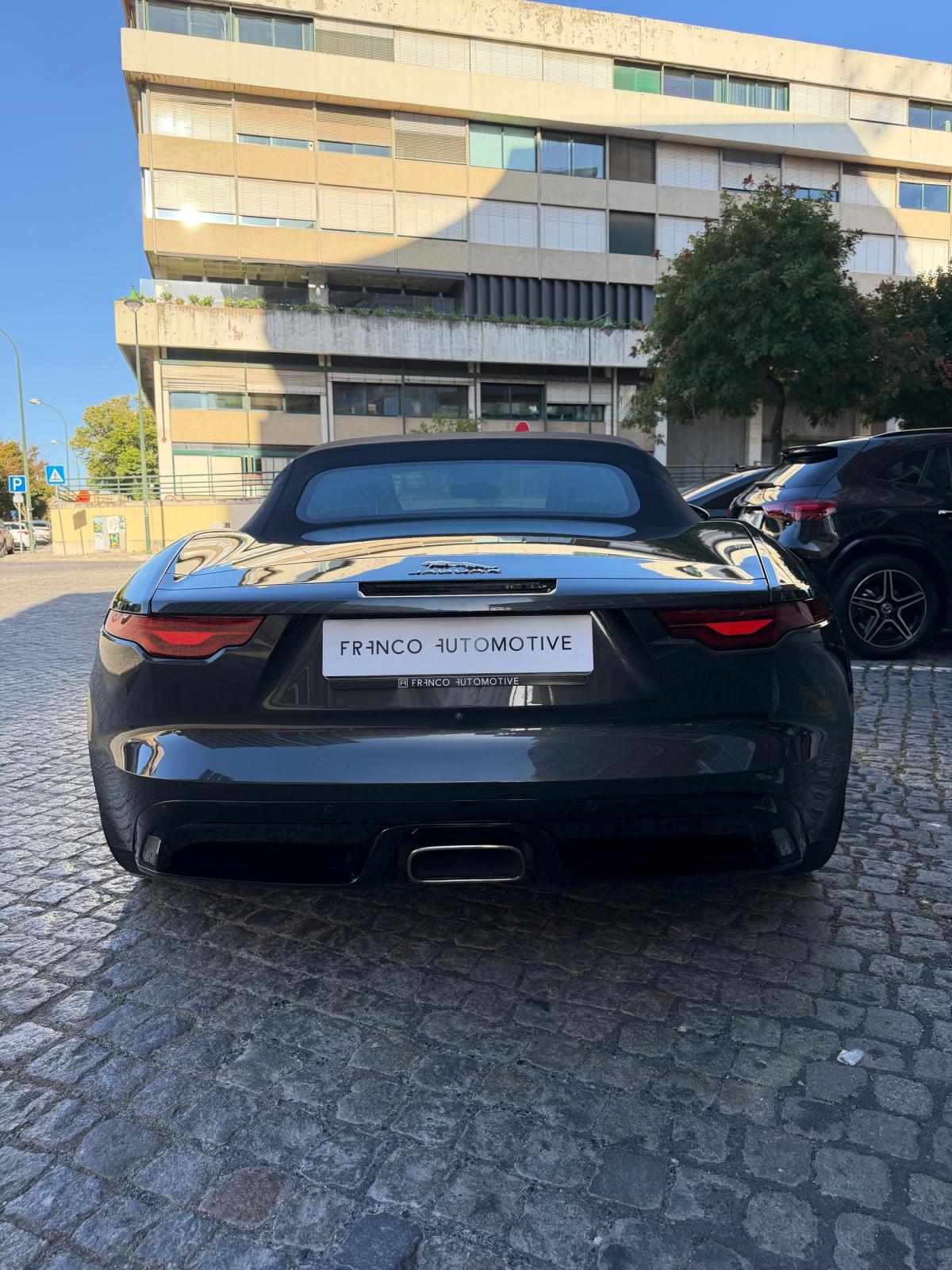 jaguar-f-type-2024-gasolina-1997cc