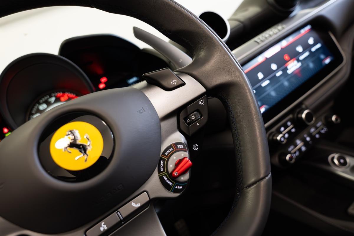 ferrari-portofino-2023-gasolina-3855cc